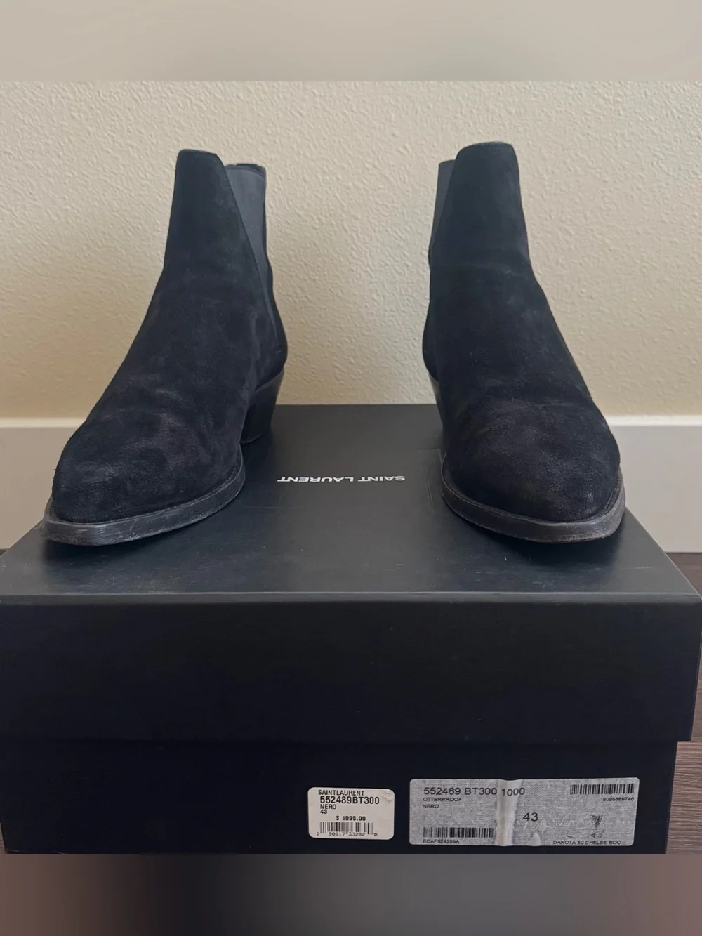 Saint Laurent mens suede boot